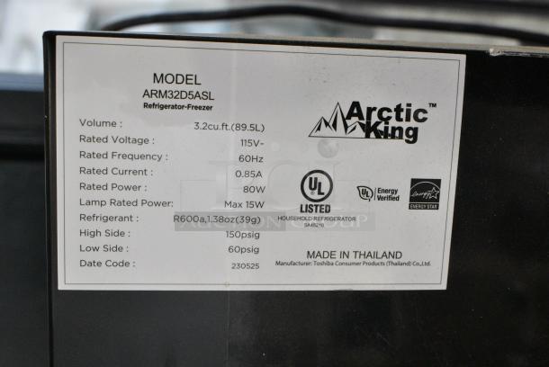 Arctic King ARM32D5ASL Mini Cooler w/ Freezer. 115 Volts, 1 Phase. Tested and Powers On But Does Not Get Cold - Image 8 of 8
