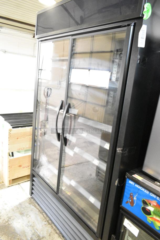 2021 True TVM-48SL-HC Metal Commercial 2 Door Reach In Cooler Merchandiser w/ Metal Shelves. 115 Volts, 1 Phase. Tested and Working! - Image 2 of 7