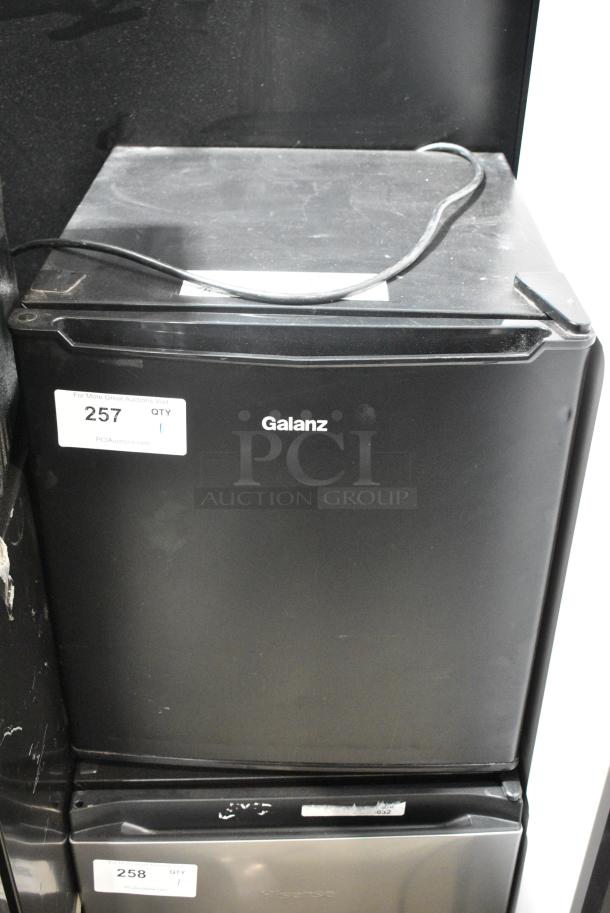 Galanz GL17BK Mini Cooler. 115 Volts, 1 Phase. Tested and Powers On But Does Not Get Cold - Image 1 of 6