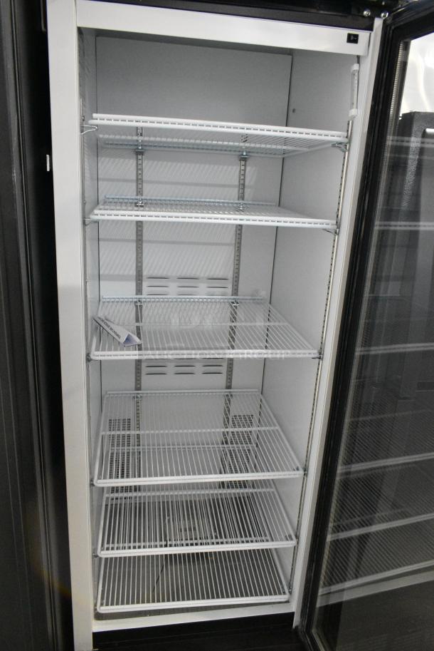 2019 Habco SE18 Metal Commercial Single Door Reach In Cooler Merchandiser. 115 Volts, 1 Phase. Tested and Working! - Image 4 of 5