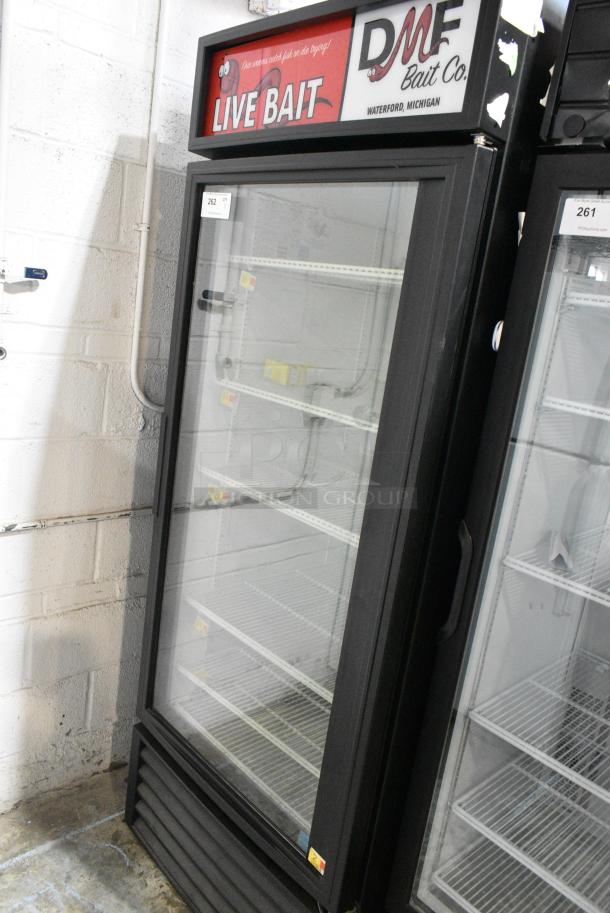 True GDM-26 Metal Commercial Single Door Reach In Cooler Merchandiser. 115 Volts, 1 Phase. Tested and Working! - Image 1 of 4