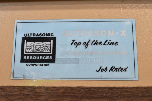 Ultrasonic Resources Metal Countertop Ultrasonic Cleaner. 110 Volts, 1 Phase. - Image 5 of 8