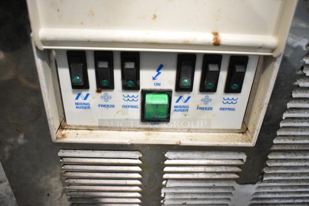 Crathco ID22 Metal Commercial Countertop 2 Hopper Slushie Machine. Missing Lid. 115 Volts, 1 Phase. Tested and Working! - Image 7 of 9