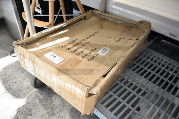 Box of 12 BRAND NEW! 1826-E Full Size Metal Baking Pans. - Image 4 of 4