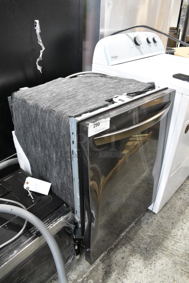 BRAND NEW SCRATCH AND DENT! LG LDTS5552D Undercounter Dishwasher. 120 Volts, 1 Phase. - Image 2 of 7