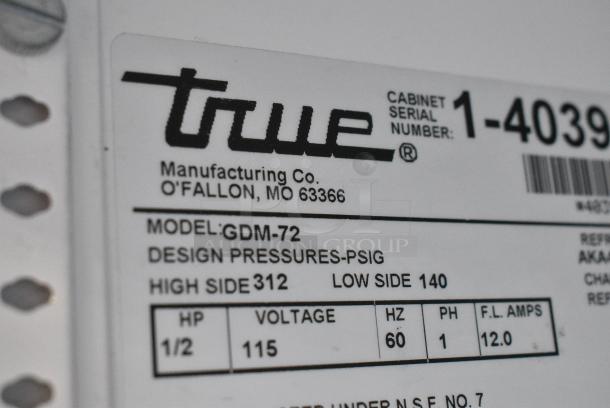 True GDM-72 Metal Commercial 3 Door Reach In Cooler Merchandiser w/ Poly Coated Racks. 115 Volts, 1 Phase. Tested and Working! - Image 9 of 9