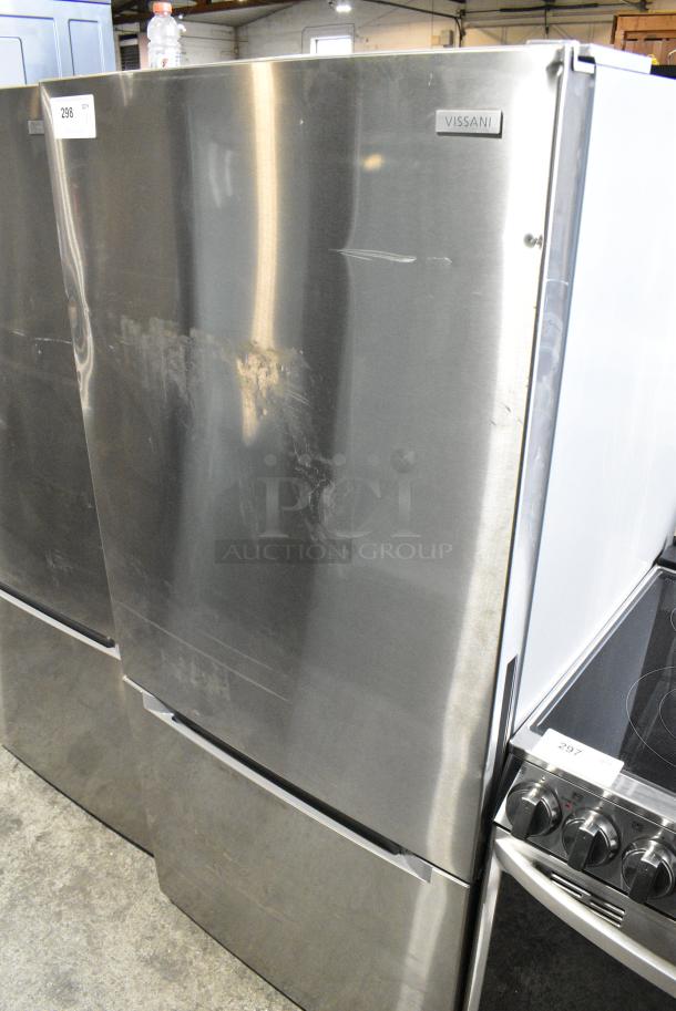 BRAND NEW SCRATCH AND DENT! Vissani MDBF18SS Stainless Steel Cooler w/ Freezer Drawer. 115 Volts, 1 Phase. Tested and Working! - Image 2 of 8