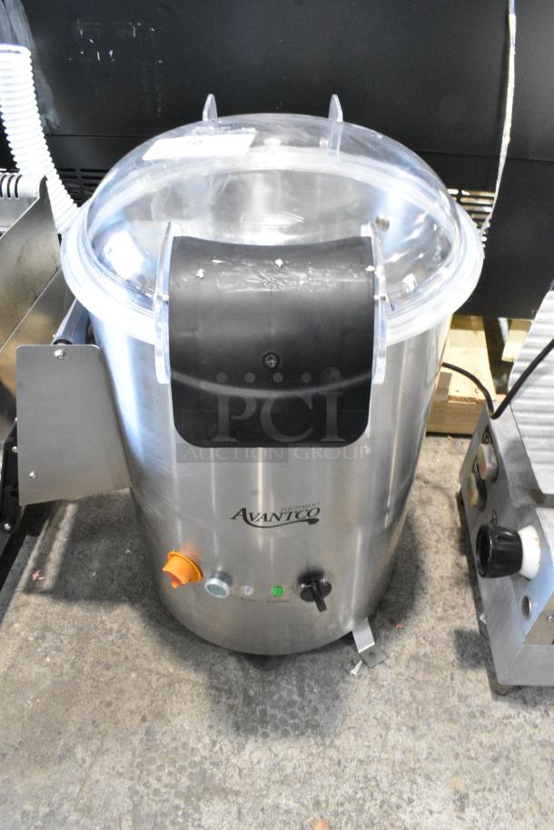 BRAND NEW SCRATCH AND DENT! 2023 Avantco 177PPC22 Stainless Steel Commercial  22 lb. Countertop Potato Peeler. 120 Volts, 1 Phase. Tested and Working! - Image 1 of 9