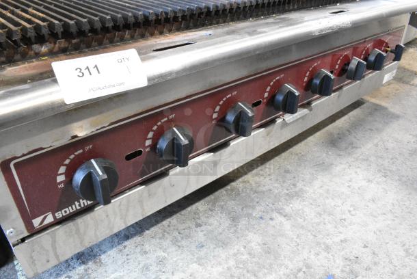Southbend Stainless Steel Commercial Countertop Natural Gas Powered Charbroiler Grill. - Image 5 of 9