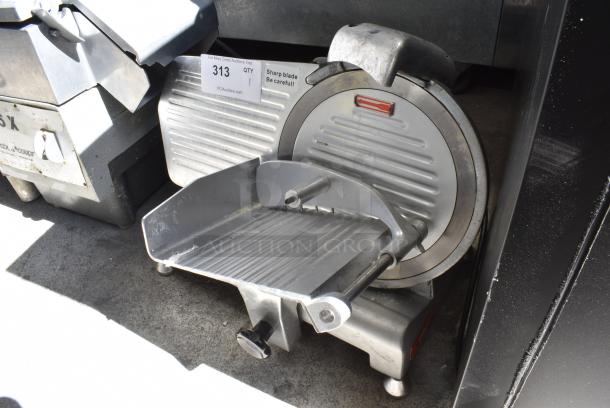 Avantco 177SL310 Metal Commercial Countertop Meat Slicer w/ Blade Sharpener. 115 Volts, 1 Phase. Tested and Working! - Image 3 of 8