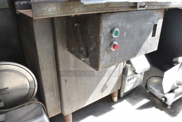 Biro Metal Commercial Floor Style Meat Saw. 208 Volts, 1 Phase. - Image 6 of 11