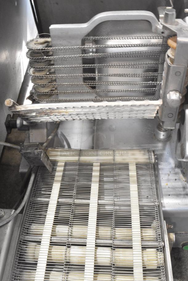 Bizerba A330 Metal Commercial Countertop Meat Slicer Stacker. 115 Volts, 1 Phase. Tested and Working! - Image 4 of 10