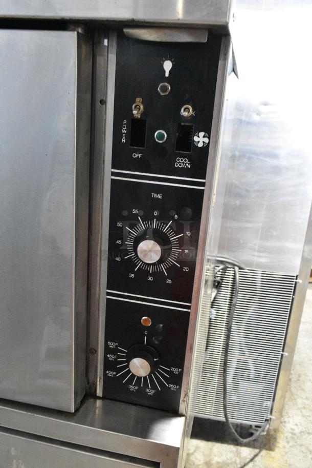 Garland TG3 Stainless Steel Commercial Natural Gas Powered Full Size Convection Oven w/ View Through Door, Solid Door, Thermostatic Controls and Metal Legs. 80,000 BTU. - Image 4 of 8