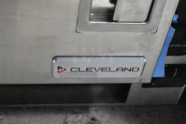BRAND NEW SCRATCH AND DENT! 2022 Cleveland 22CGT3.1 Stainless Steel Commercial Countertop Natural Gas Powered Single Deck Steam Cabinet. - Image 4 of 7