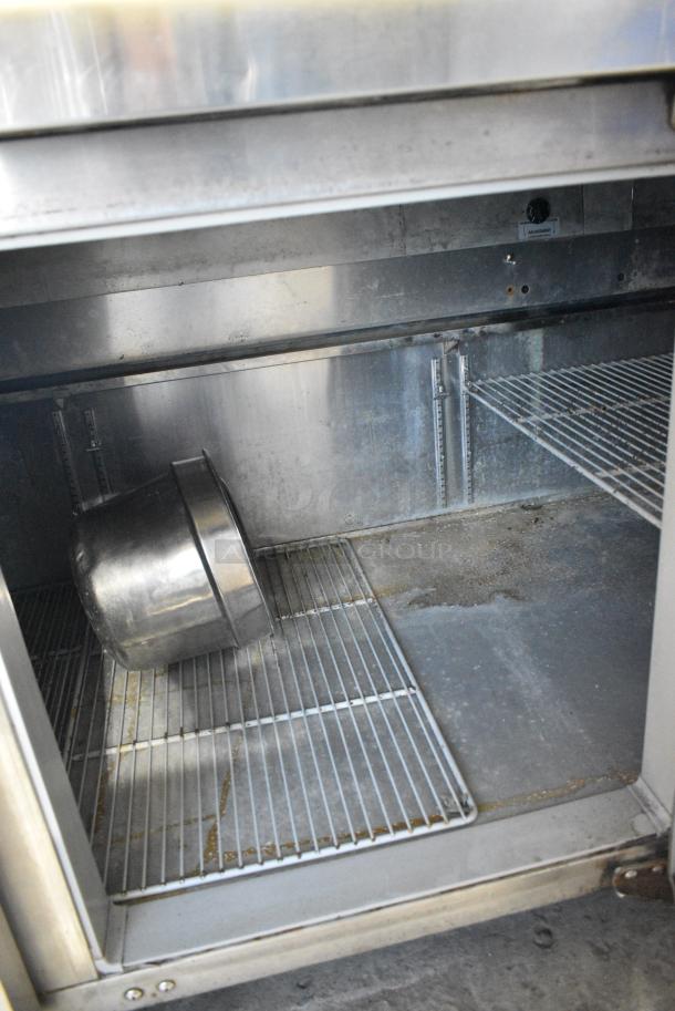 Continental CPA118 Stainless Steel Commercial Pizza Prep Table w/ Stainless Steel Drop In Bins. 115 Volts, 1 Phase. Tested and Working! - Image 5 of 16