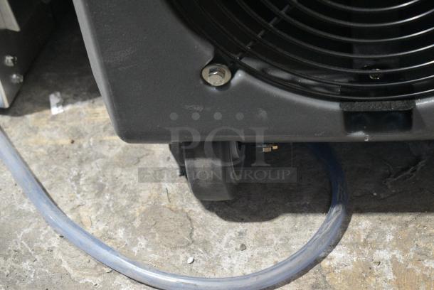 BRAND NEW SCRATCH AND DENT! Boltic 22BCCD90P Metal Portable Dehumidifier on Casters. 115 Volts, 1 Phase. - Image 4 of 9