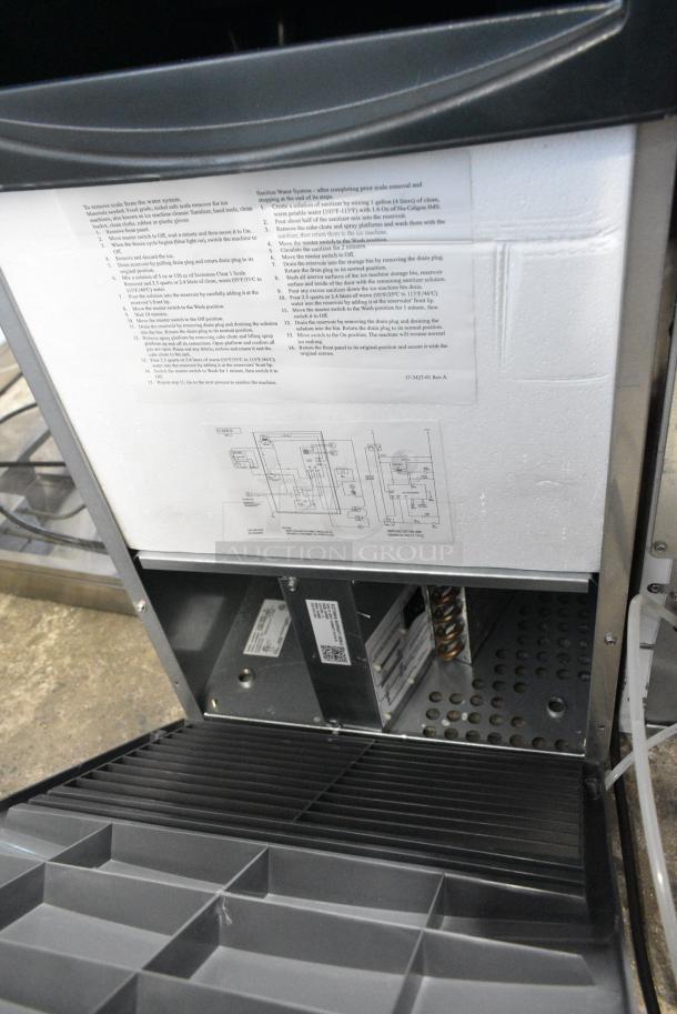 BRAND NEW SCRATCH AND DENT! 2022 Scotsman CU0415MA-1A Stainless Steel Commercial Undercounter Medium Cube Ice Machine - 58 lb. 115 Volts, 1 Phase. - Image 4 of 6