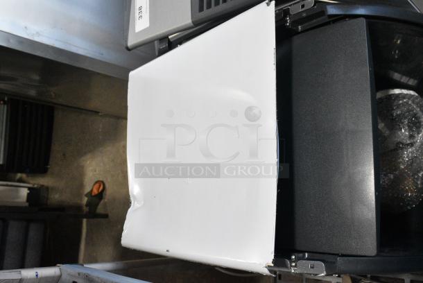 BRAND NEW SCRATCH AND DENT! 2022 Scotsman CU0415MA-1A Stainless Steel Commercial Undercounter Medium Cube Ice Machine - 58 lb. 115 Volts, 1 Phase. - Image 5 of 7