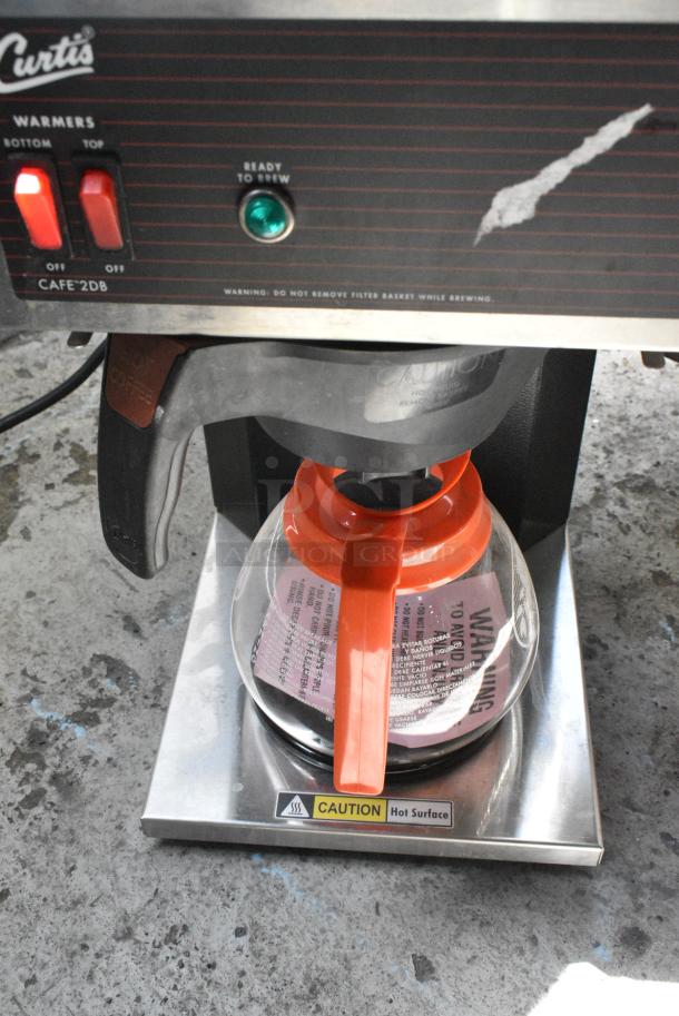BRAND NEW SCRATCH AND DENT! Curtis SCCAFE2DB10A000 Stainless Steel Commercial 2 Burner Coffee Machine w/ Coffee Pot and Poly Brew Basket. 120 Volts, 1 Phase. - Image 4 of 7
