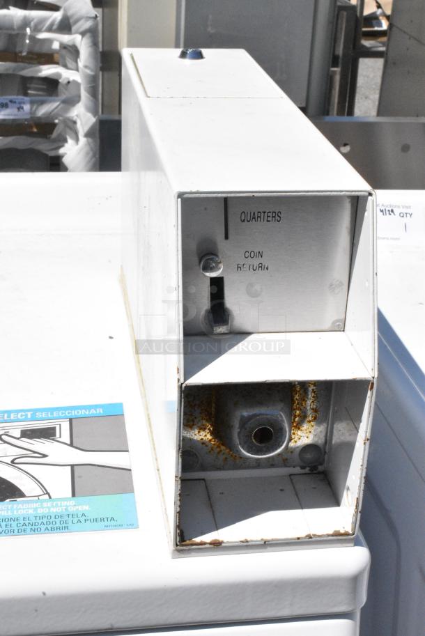 Maytag MHN30PDBWW0 Coin Operated Front Load Washer. - Image 4 of 7