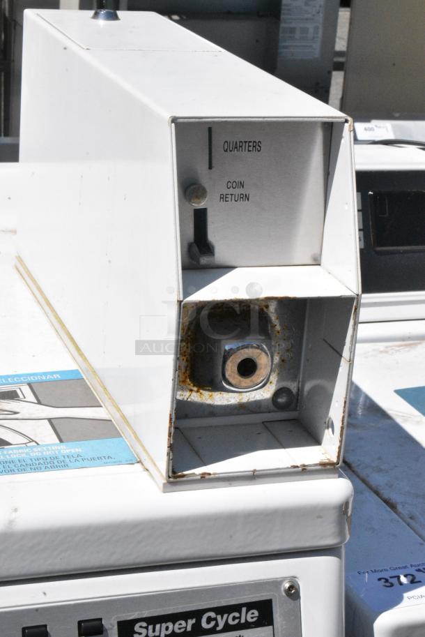 Maytag MHN30PDBWW0 Coin Operated Front Load Washer. - Image 4 of 7