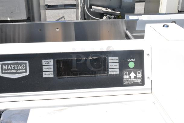Maytag MVW18PDAWW0 Coin Operated Top Load Washer. - Image 3 of 7