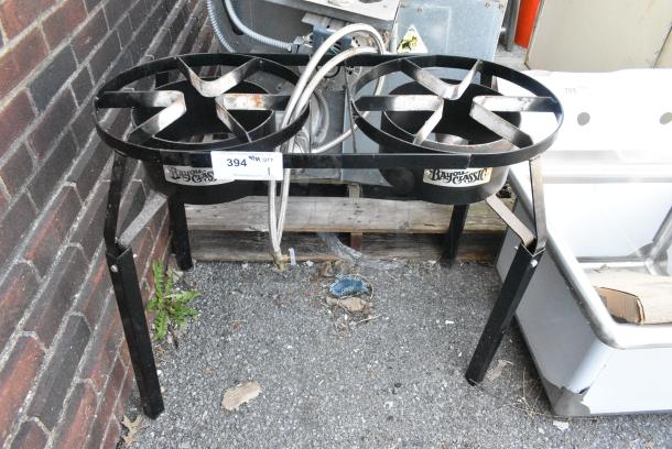 Bayou Classic Metal 2 Burner Propane Gas Powered Range. - Image 1 of 4