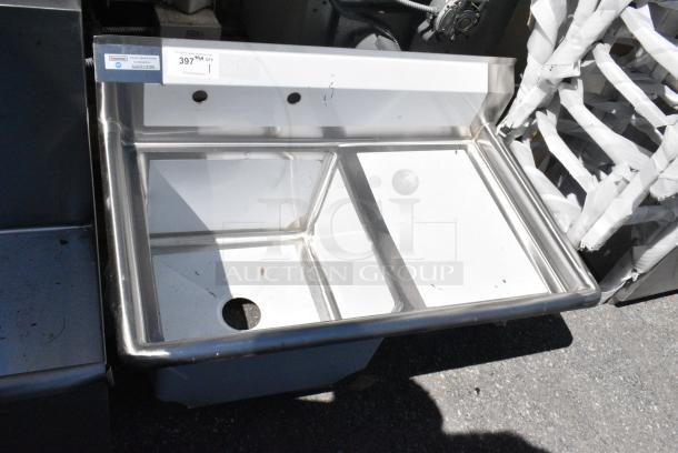 BRAND NEW SCRATCH AND DENT! Steelton 522CS11818R 38 3/4" 18-Gauge Stainless Steel One Compartment Commercial Sink with Right Drainboard - 18" x 18" x 12" Bowl. No Legs. - Image 1 of 5
