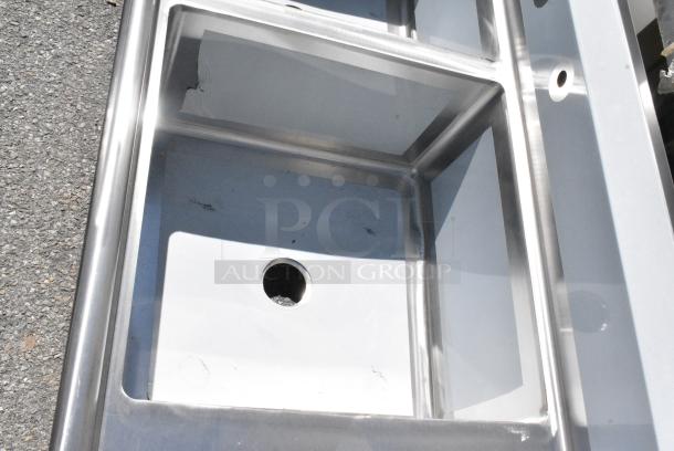 BRAND NEW SCRATCH AND DENT! Regency 600S2242424R Stainless Steel 2 Bay Sink w/ Right Side Drain Board. No Legs. - Image 4 of 6