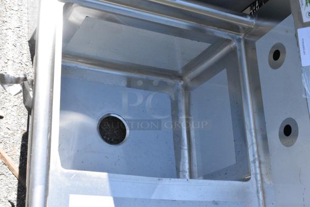 BRAND NEW SCRATCH AND DENT! Regency 600S1162018R Stainless Steel Single Bay Sink w/ Right Side Drain Board. No Legs. - Image 4 of 5