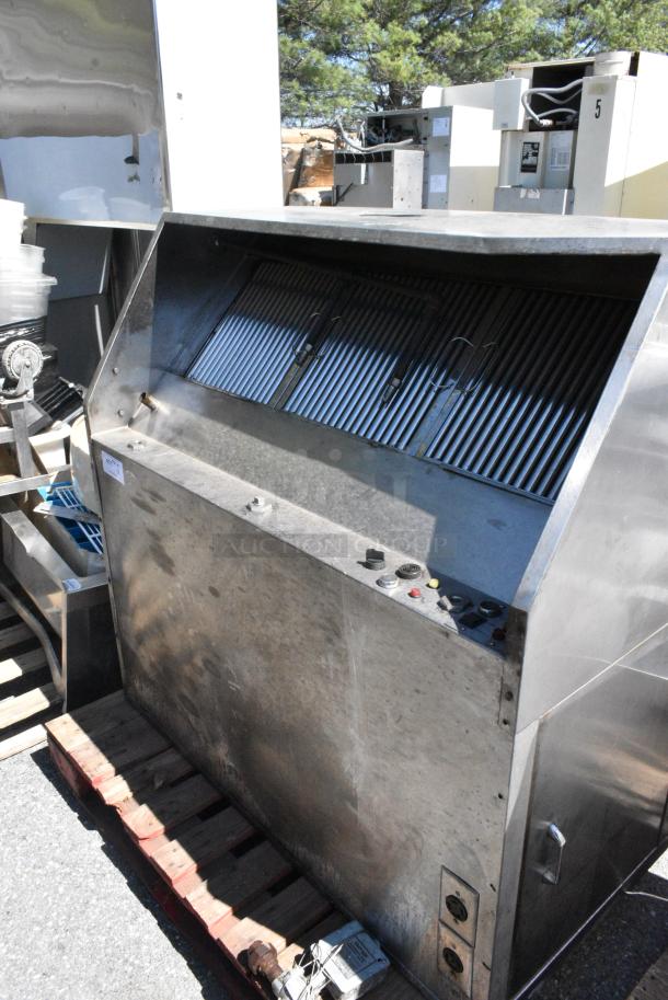 4' Metal Grease Hood w/ Filters. - Image 1 of 5