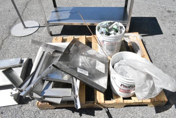 ALL ONE MONEY! Pallet Lot of Various Items Including Metal Pieces - Image 1 of 5