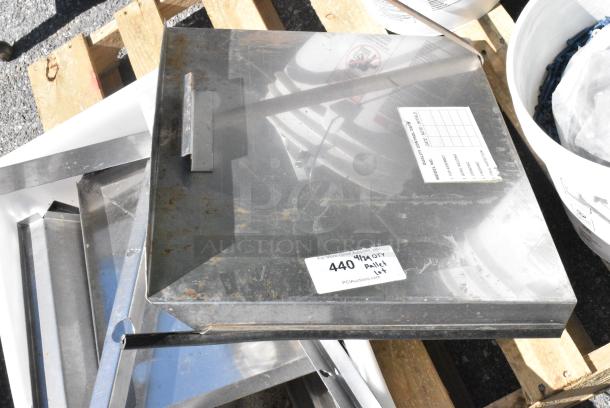 ALL ONE MONEY! Pallet Lot of Various Items Including Metal Pieces - Image 5 of 5