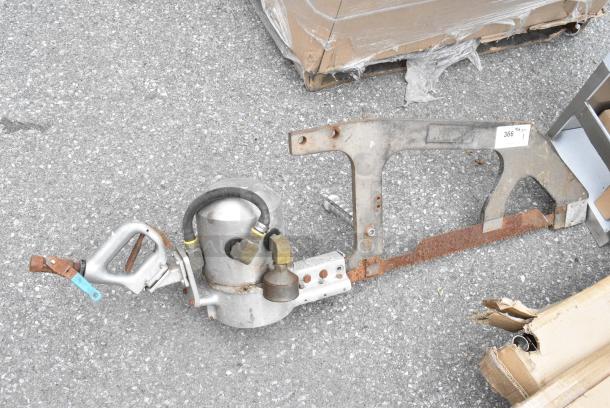 100A Metal Bone Saw. - Image 1 of 6