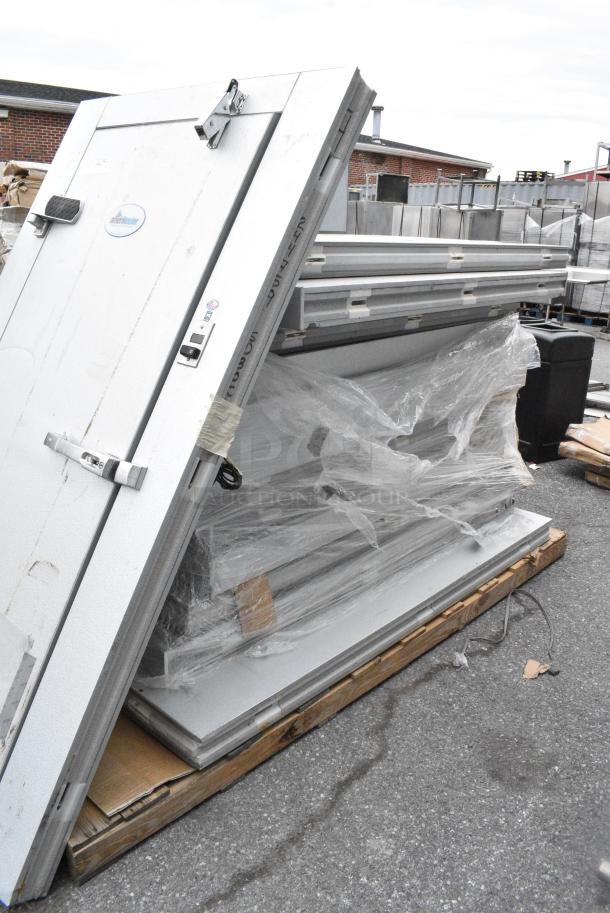 BRAND NEW SCRATCH AND DENT! Amerikooler QC061077**FBSC 6' x 10' x 7' 7" Indoor Walk-In Box with Aluminum Floor. No Compressor or Condenser. - Image 8 of 10