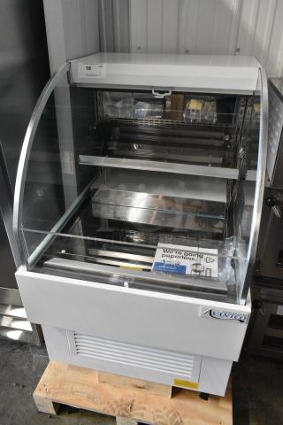 BRAND NEW SCRATCH AND DENT! Avantco Metal Commercial Open Grab N Go Merchandiser.