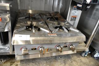 BRAND NEW SCRATCH AND DENT! Cooking Performance Group 351RCPG24NL Stainless Steel 4 Burner Natural Gas Countertop Range / Hot Plate - 88,000 BTU