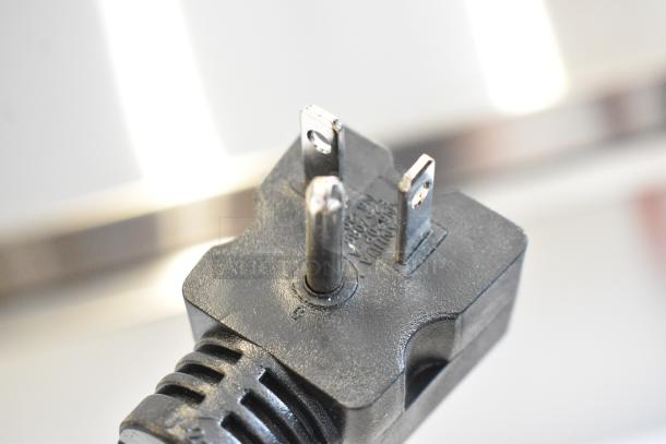 BRAND NEW SCRATCH AND DENT! Mr Heater MH360FAET Electric Forced Air Heater. 240 Volts, - Image 6 of 7