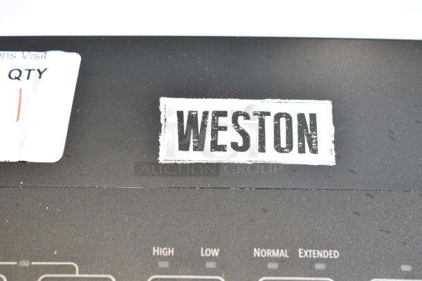 BRAND NEW SCRATCH AND DENT! Weston 65-3001-W External Vacuum Packaging Machine with 11 1/2" Seal Bar. 120 Volts, 1 Phase. Tested and Working! - Image 3 of 8