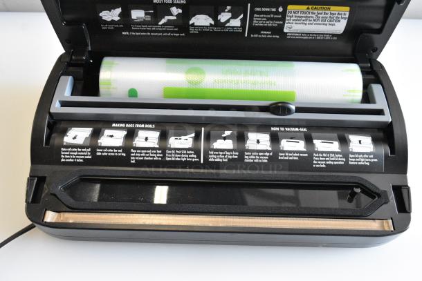 BRAND NEW SCRATCH AND DENT! Weston 65-3001-W External Vacuum Packaging Machine with 11 1/2" Seal Bar. 120 Volts, 1 Phase. Tested and Working! - Image 6 of 8