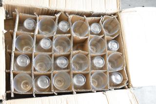 BRAND NEW SCRATCH AND DENT! Box of 22 5535114 Acopa 14 oz. Customizable Mixing Glass