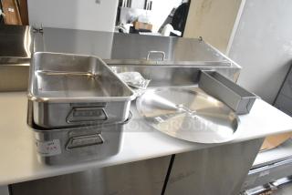 9 BRAND NEW SCRATCH AND DENT! Items Including 471SPC70 Choice 18 7/8" Aluminum Pot / Pan Cover, Winco INSC-2.5 Round Lids, 2 Metal Baking Pans. 9 Times Your Bid!
