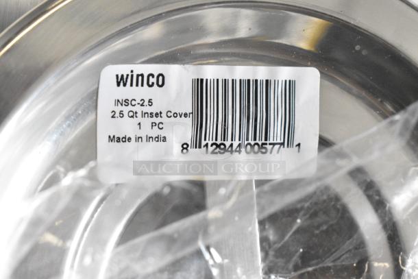 9 BRAND NEW SCRATCH AND DENT! Items Including 471SPC70 Choice 18 7/8" Aluminum Pot / Pan Cover, Winco INSC-2.5 Round Lids, 2 Metal Baking Pans. 9 Times Your Bid! - Image 7 of 8