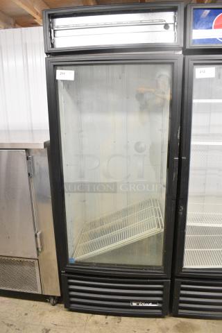 True GDM-26-LD Metal Commercial Single Door Reach In Cooler Merchandiser. 115 Volts, 1 Phase. Tested and Working!