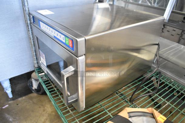 BRAND NEW SCRATCH AND DENT! 2024 Solwave SWAHD12 Ameri-Series Space Saver Heavy-Duty Stainless Steel Commercial Microwave with Push Button Controls. 120 Volts, 1 Phase. - Image 2 of 7