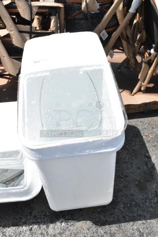 BRAND NEW SCRATCH AND DENT! Bakers Lane 176BIN27 27 Gallon / 430 Cup White Slant Top Mobile Ingredient Storage Bin with Sliding Lid & Scoop