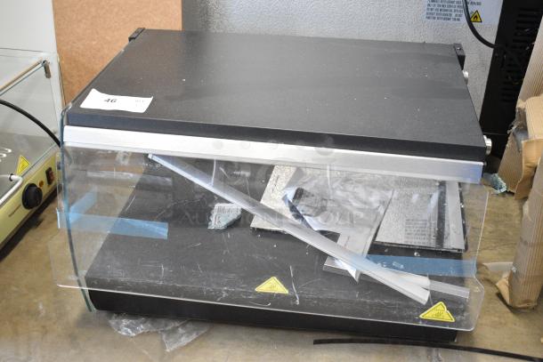 BRAND NEW SCRATCH AND DENT! Avantco Display Case Merchandiser. See Pictures for Glass Damage. Tested and Working! - Image 8 of 8