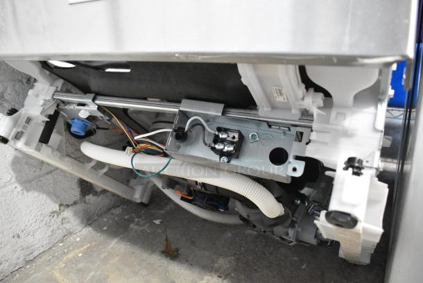 KitchenAid Stainless Steel Undercounter Dishwasher. 115 Volts, 1 Phase. - Image 6 of 11