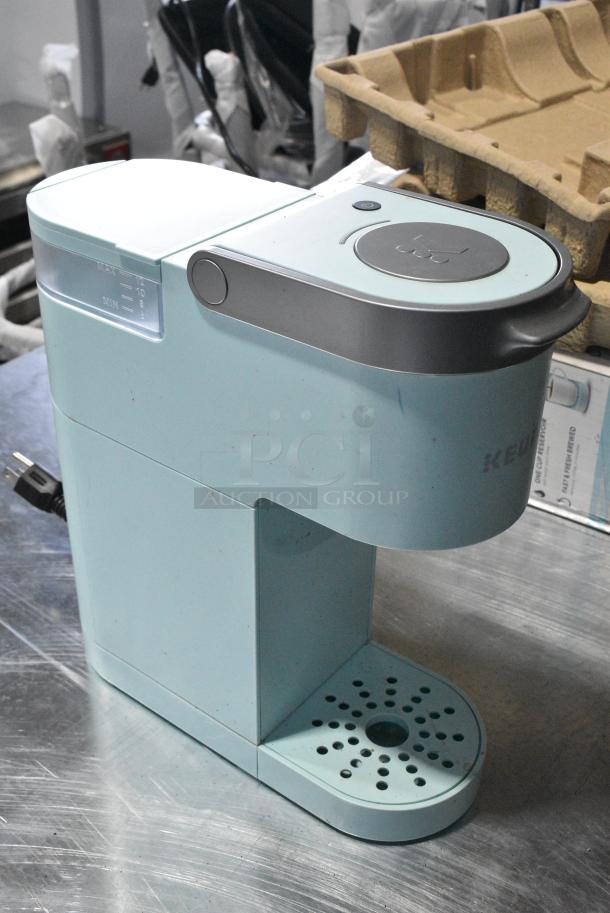 IN ORIGINAL BOX! Keurig K Mini Countertop Coffee Machine. 120 Volts, 1 Phase. - Image 3 of 8