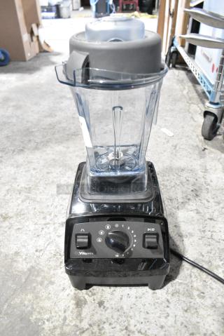 Vita-Mix VM0197A Metal Countertop Blender. 120 Volts, 1 Phase.